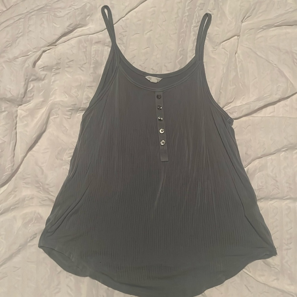 AEROPOSTALE olive green tank with buttons